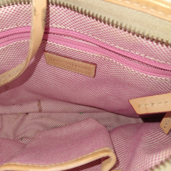 Dooney & Bourke Rainbow Monogram green bag Timeless classic  🎁 - Picture 5 of 7